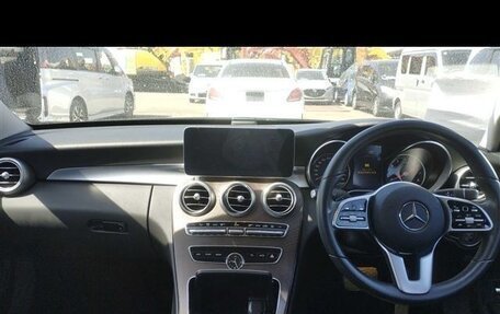Mercedes-Benz C-Класс, 2019 год, 1 520 000 рублей, 10 фотография