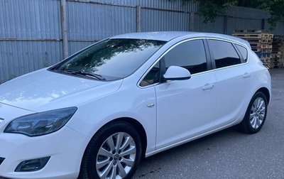 Opel Astra J, 2012 год, 1 050 000 рублей, 1 фотография
