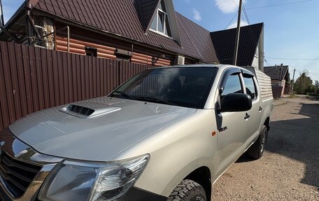 Toyota Hilux VII, 2014 год, 2 550 000 рублей, 1 фотография