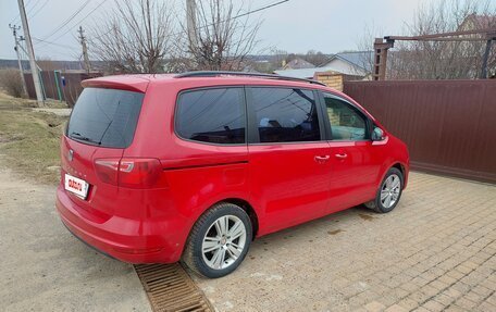 SEAT Alhambra II рестайлинг, 2013 год, 1 100 000 рублей, 8 фотография