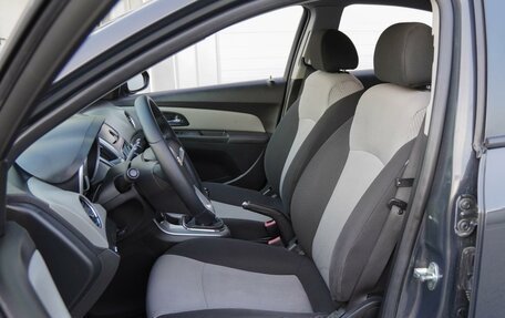 Chevrolet Cruze II, 2012 год, 880 000 рублей, 10 фотография