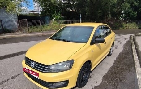 Volkswagen Polo VI (EU Market), 2018 год, 580 000 рублей, 3 фотография