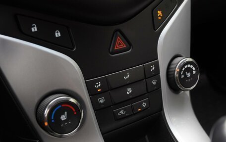 Chevrolet Cruze II, 2012 год, 880 000 рублей, 13 фотография