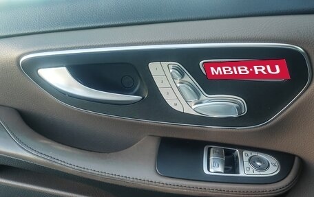 Mercedes-Benz V-Класс, 2019 год, 5 700 000 рублей, 22 фотография
