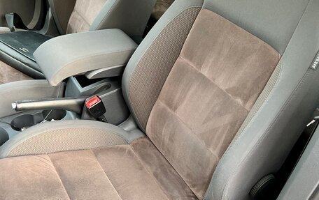 Volkswagen Touran III, 2012 год, 1 350 000 рублей, 9 фотография