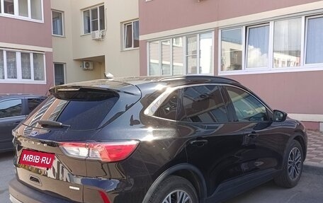 Ford Escape, 2020 год, 1 820 000 рублей, 2 фотография