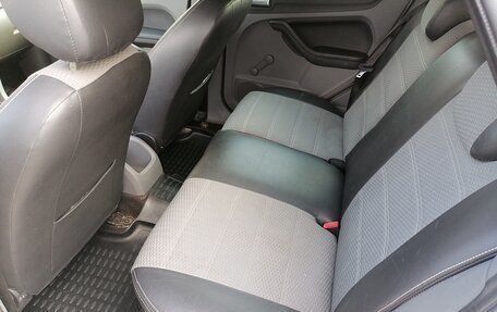 Ford Focus II рестайлинг, 2008 год, 465 000 рублей, 19 фотография