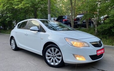 Opel Astra J, 2012 год, 790 000 рублей, 1 фотография
