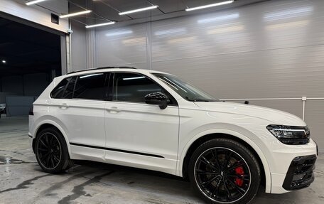 Volkswagen Tiguan II, 2019 год, 3 400 000 рублей, 3 фотография