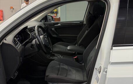Volkswagen Tiguan II, 2019 год, 3 400 000 рублей, 10 фотография