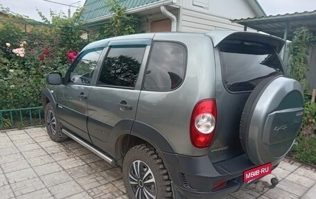 Chevrolet Niva I рестайлинг, 2011 год, 490 000 рублей, 3 фотография