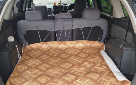 Toyota Wish II, 2005 год, 600 000 рублей, 17 фотография