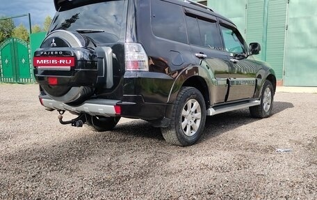 Mitsubishi Pajero IV, 2011 год, 1 950 000 рублей, 5 фотография