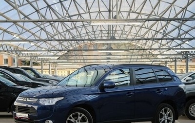 Mitsubishi Outlander III рестайлинг 3, 2013 год, 1 400 000 рублей, 1 фотография