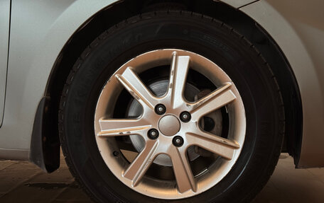 Hyundai Solaris II рестайлинг, 2011 год, 700 000 рублей, 20 фотография