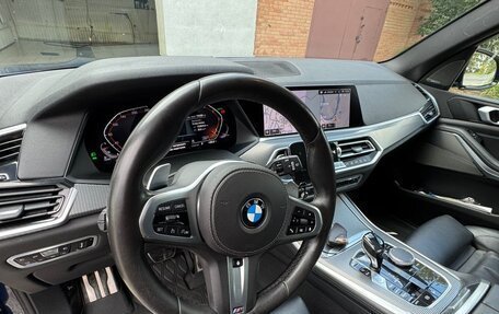 BMW X5, 2019 год, 5 900 000 рублей, 6 фотография