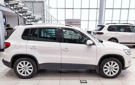 Volkswagen Tiguan I, 2011 год, 799 000 рублей, 8 фотография