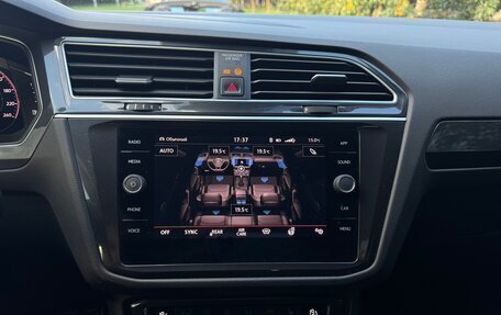Volkswagen Tiguan II, 2019 год, 2 430 000 рублей, 15 фотография
