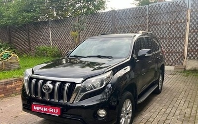 Toyota Land Cruiser Prado 150 рестайлинг 2, 2015 год, 2 900 000 рублей, 1 фотография