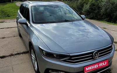 Volkswagen Passat B8 рестайлинг, 2020 год, 2 900 000 рублей, 1 фотография