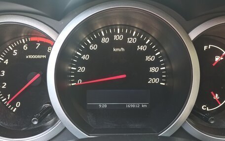 Suzuki Grand Vitara, 2010 год, 800 000 рублей, 26 фотография