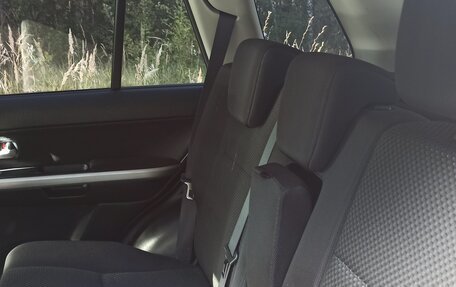 Suzuki Grand Vitara, 2010 год, 800 000 рублей, 21 фотография