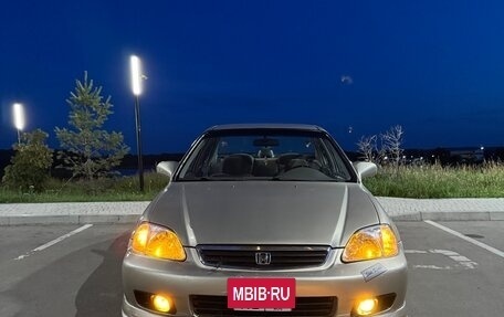 Honda Civic VII, 2000 год, 600 000 рублей, 2 фотография