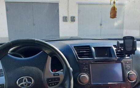 Toyota Highlander III, 2012 год, 2 485 000 рублей, 7 фотография