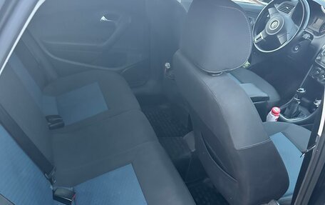 Volkswagen Polo VI (EU Market), 2013 год, 700 000 рублей, 10 фотография