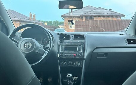 Volkswagen Polo VI (EU Market), 2013 год, 700 000 рублей, 9 фотография