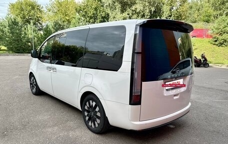 Hyundai Staria, 2022 год, 5 450 000 рублей, 6 фотография