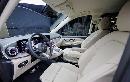 Mercedes-Benz V-Класс, 2025 год, 14 800 000 рублей, 13 фотография