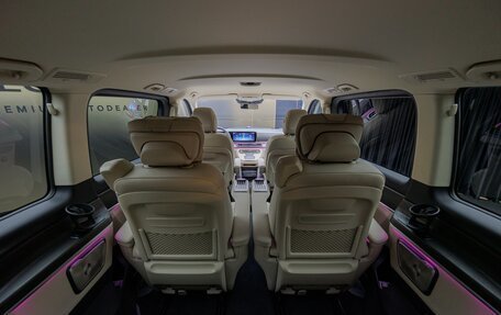 Mercedes-Benz V-Класс, 2025 год, 14 800 000 рублей, 33 фотография