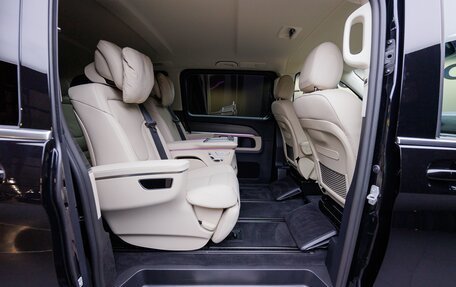 Mercedes-Benz V-Класс, 2025 год, 14 800 000 рублей, 30 фотография