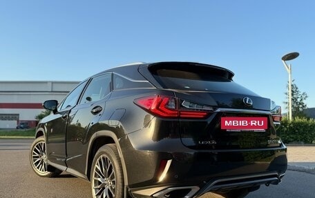 Lexus RX IV рестайлинг, 2017 год, 3 700 000 рублей, 13 фотография