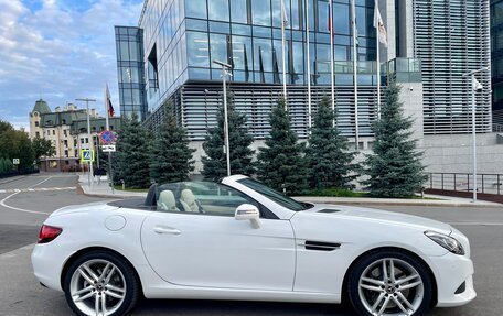 Mercedes-Benz SLC, 2019 год, 3 700 000 рублей, 8 фотография
