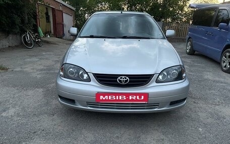 Toyota Avensis III рестайлинг, 2001 год, 490 000 рублей, 7 фотография