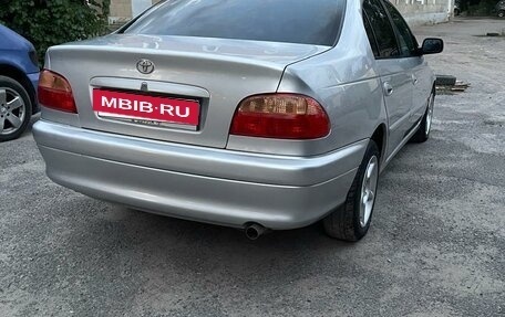 Toyota Avensis III рестайлинг, 2001 год, 490 000 рублей, 8 фотография