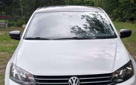 Volkswagen Polo VI (EU Market), 2016 год, 1 050 000 рублей, 4 фотография