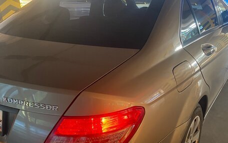 Mercedes-Benz C-Класс, 2008 год, 1 050 000 рублей, 6 фотография