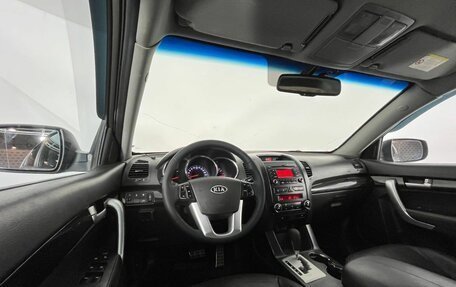 KIA Sorento II рестайлинг, 2010 год, 1 120 000 рублей, 13 фотография