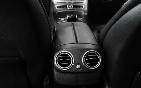 Mercedes-Benz E-Класс, 2017 год, 2 800 000 рублей, 13 фотография