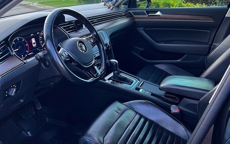 Volkswagen Passat B8 рестайлинг, 2017 год, 1 950 000 рублей, 9 фотография