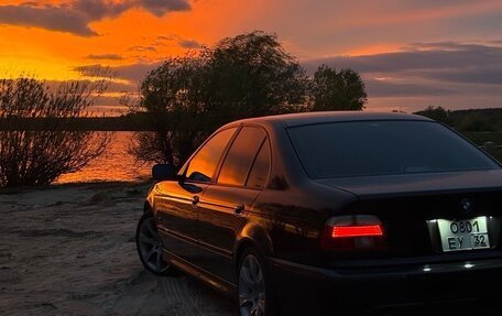 BMW 5 серия, 1997 год, 830 000 рублей, 36 фотография