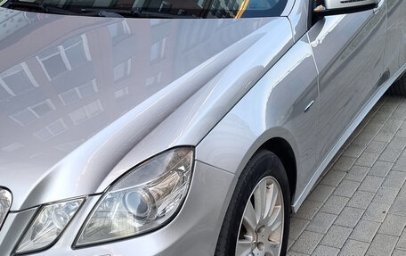Mercedes-Benz E-Класс, 2009 год, 1 190 000 рублей, 3 фотография