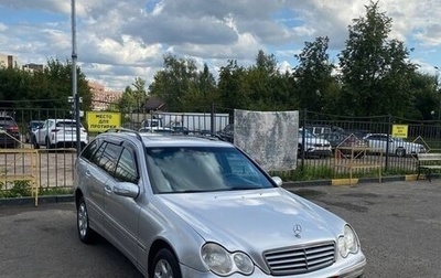 Mercedes-Benz C-Класс, 2004 год, 800 000 рублей, 1 фотография