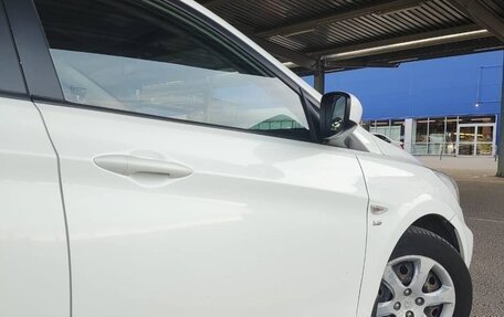 Hyundai Solaris II рестайлинг, 2013 год, 850 000 рублей, 10 фотография