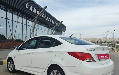 Hyundai Solaris II рестайлинг, 2013 год, 850 000 рублей, 7 фотография