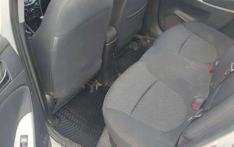 Hyundai Solaris II рестайлинг, 2013 год, 850 000 рублей, 22 фотография