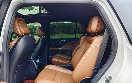 Lincoln Aviator II, 2022 год, 4 710 000 рублей, 8 фотография
